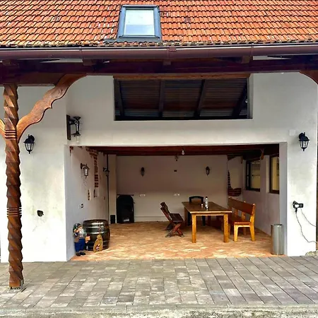 Lodge Casa De Lemn Arpasu De Jos *
