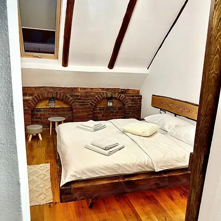 Casa De Lemn Arpasu De Jos Arpasu de Jos
